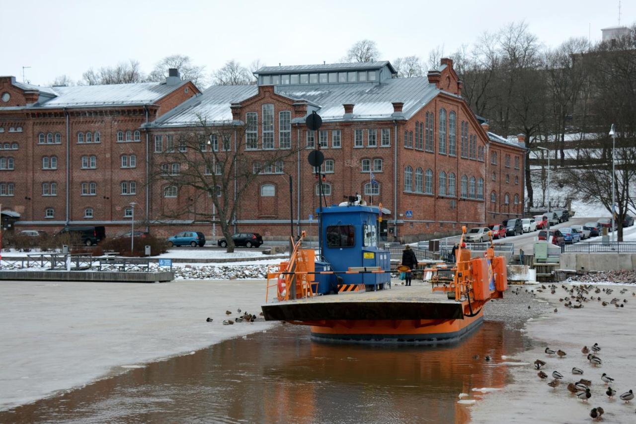 Riverside Lux With 2 Bedrooms, Car Park Garage And Sauna Турку Екстериор снимка