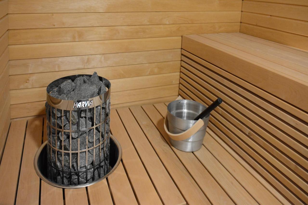Riverside Lux With 2 Bedrooms, Car Park Garage And Sauna Турку Екстериор снимка