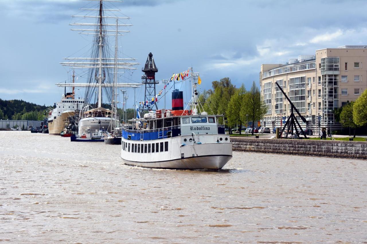 Riverside Lux With 2 Bedrooms, Car Park Garage And Sauna Турку Екстериор снимка