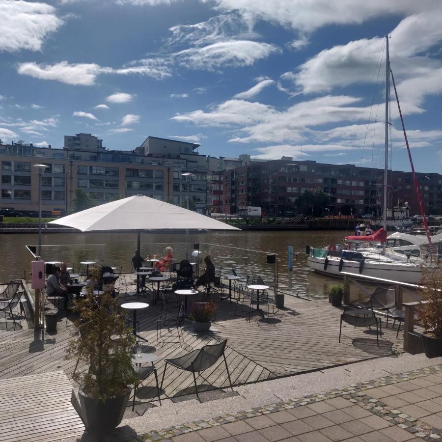 Riverside Lux With 2 Bedrooms, Car Park Garage And Sauna Турку Екстериор снимка